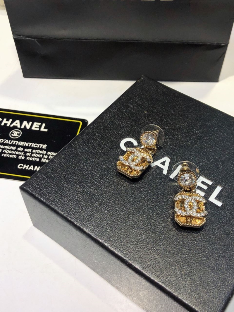 Ch**el earrings